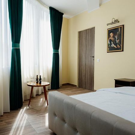 Scandinavia Residence Piatra Neamţ Zewnętrze zdjęcie