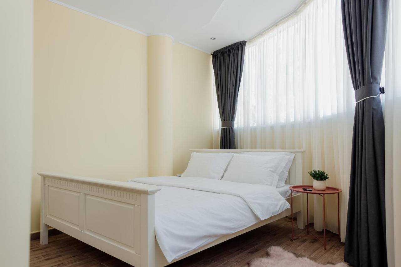 Scandinavia Residence Piatra Neamţ Zewnętrze zdjęcie
