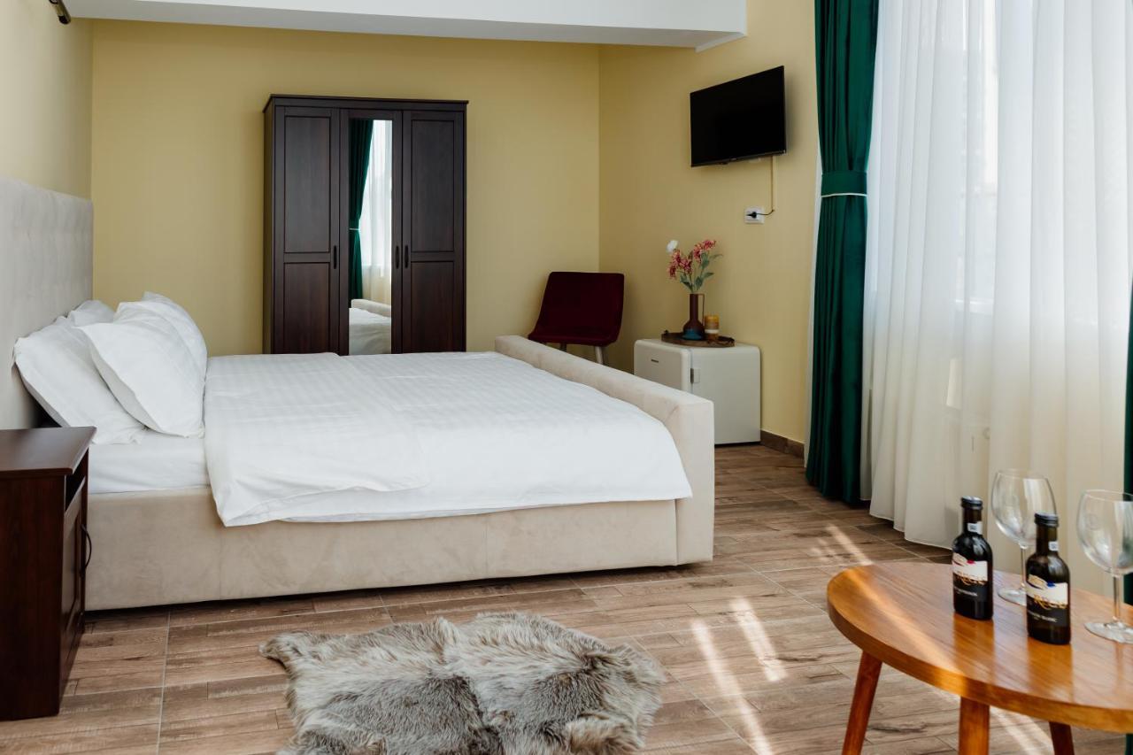 Scandinavia Residence Piatra Neamţ Zewnętrze zdjęcie